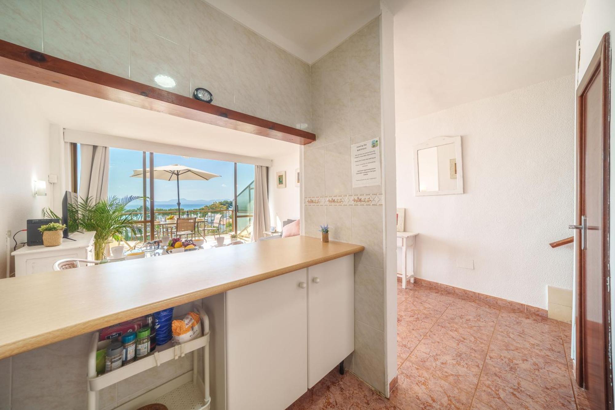 Apartment The Shell Ii, Beach Views And Pool Alcudia  Eksteriør billede